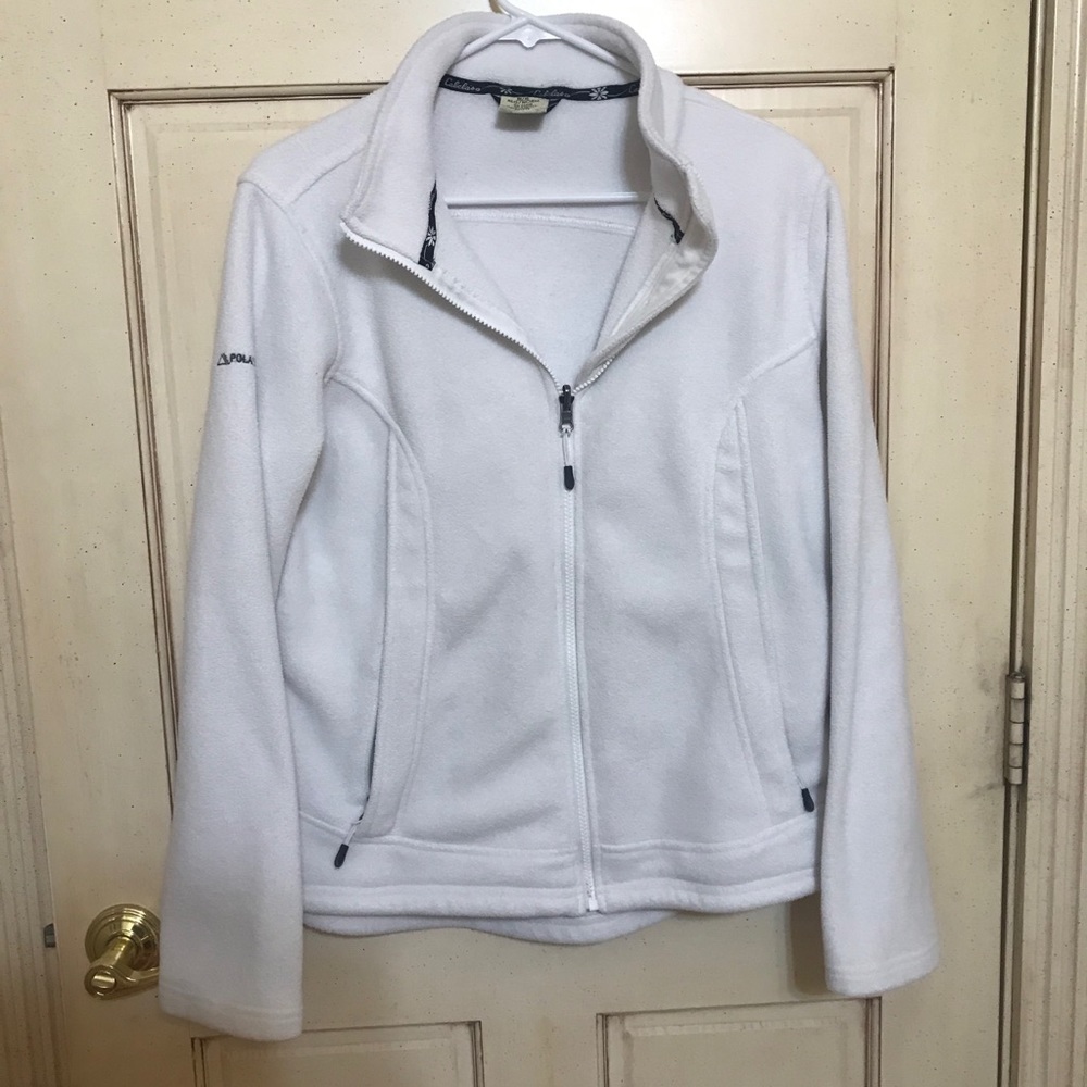 White Cabela’s jacket